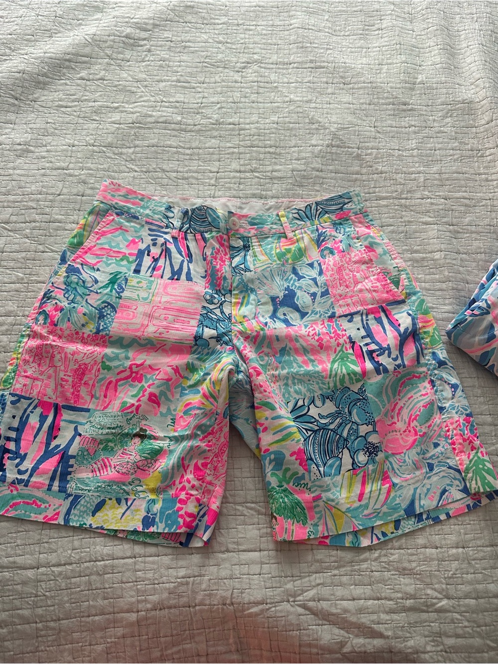 Men’s Printed Casual Shorts in Pink & Blue